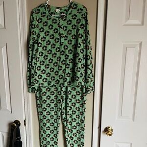 Vera Bradley Women’s Medium Pajamas Set